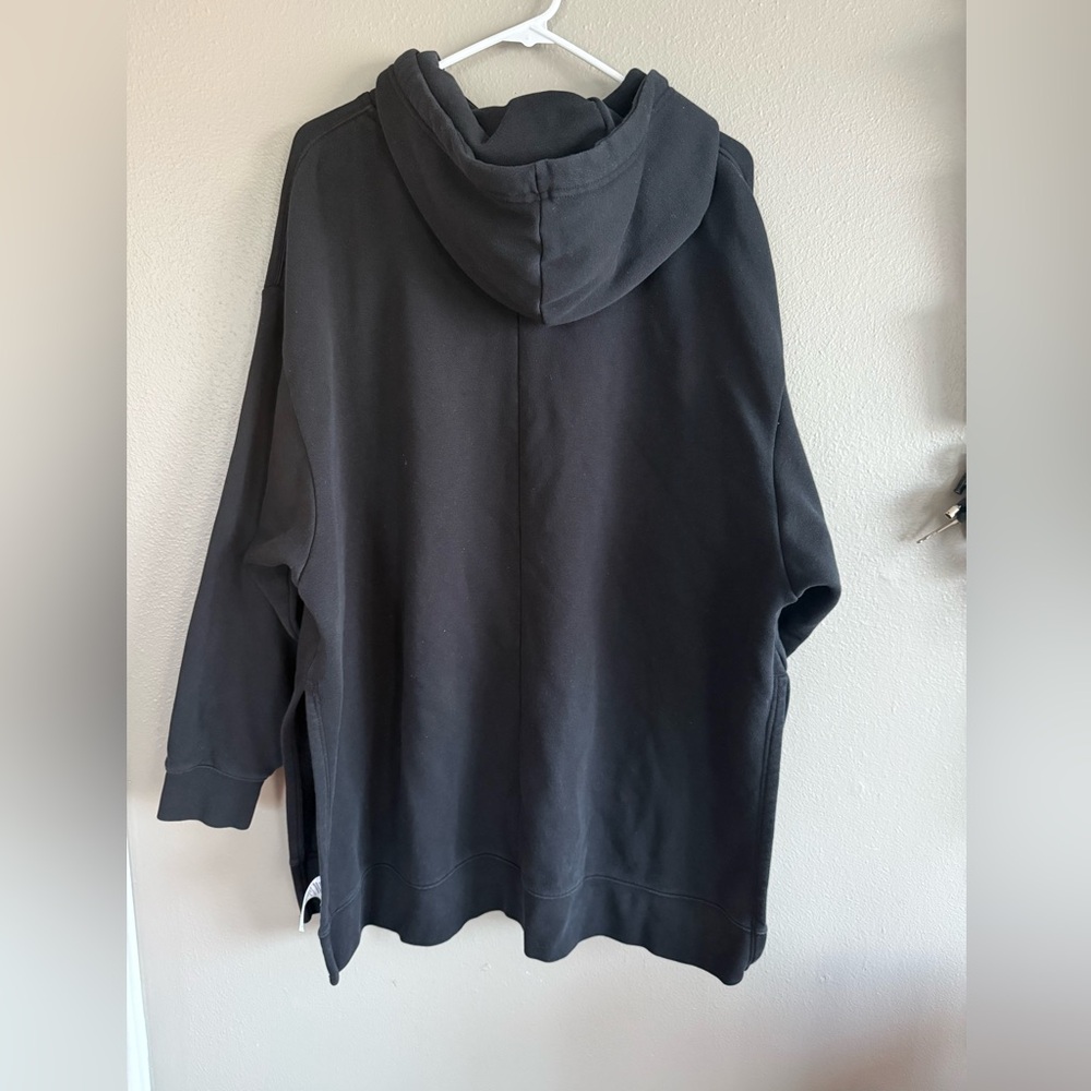 Nike Oversized Black Hoodie - Size Medium - side slits- hood - Picture 2 of 6